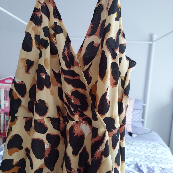 High-low dress - Picture 2 of 3